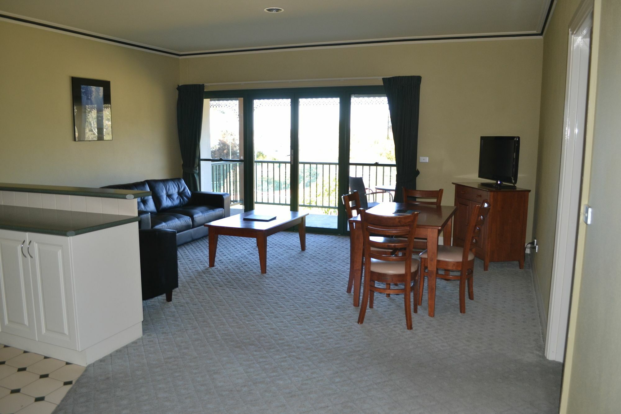야랴원가 물와라 골프 클럽 리조트 야라웡가 외부 사진 A typical apartment at the hotel